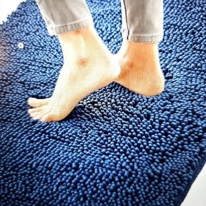 NEW Gorilla Grip Chenille Bath Mat. Quick Dry, Rubber Backing, Navy. 36x24.
